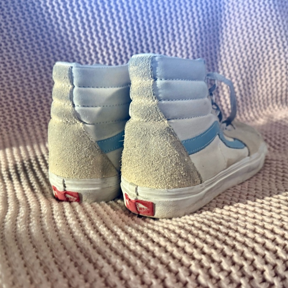 High-Top Vans Sneakers with Blue Stripe women’s 8 or 6.5 men’s